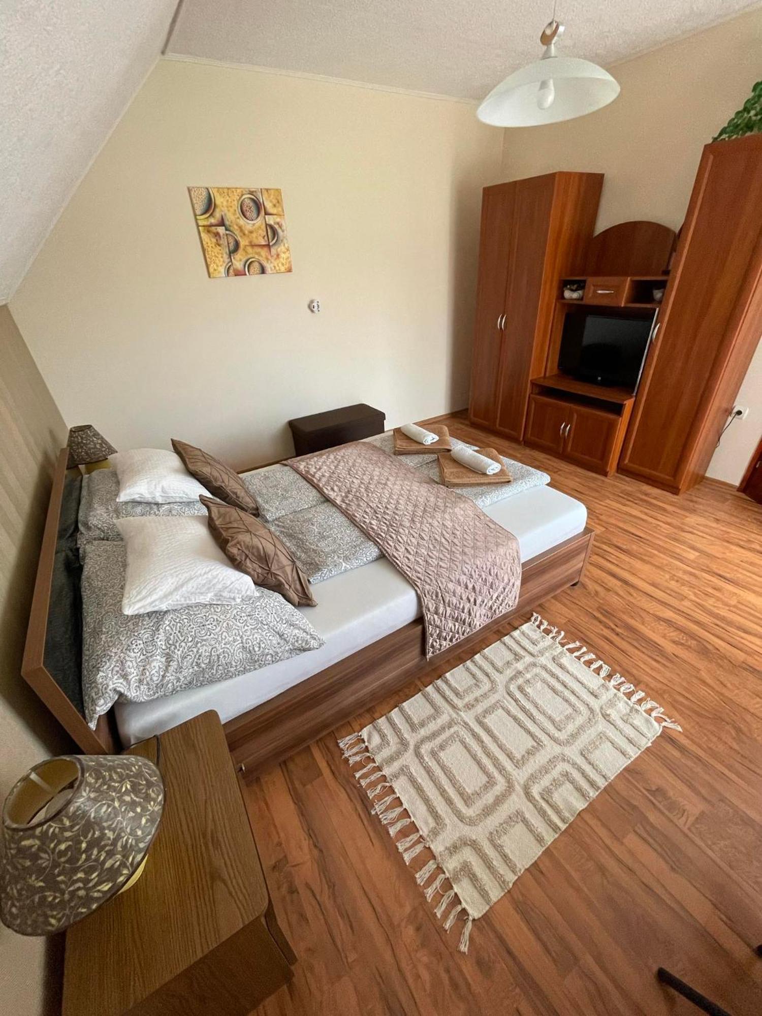 Alfa Apartman Harkány Exterior foto